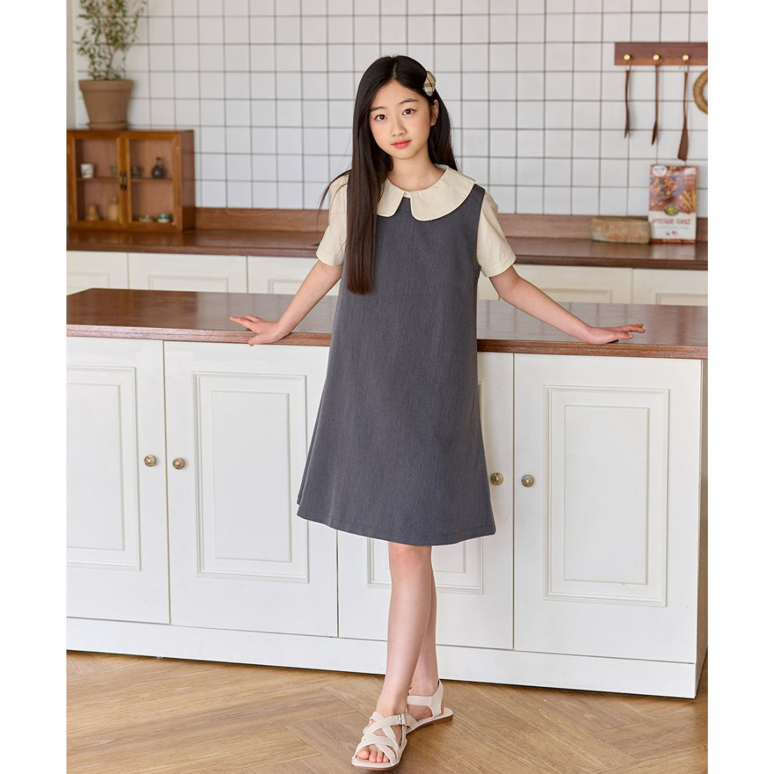 MINIROI 丸襟 半袖 ブラウス 女の子 小学生 制服風 ショート丈 風通し良い 春夏 涼しい おしゃれ かわいい 韓国子供服 110cm 120cm 130cm 140cm 150cm